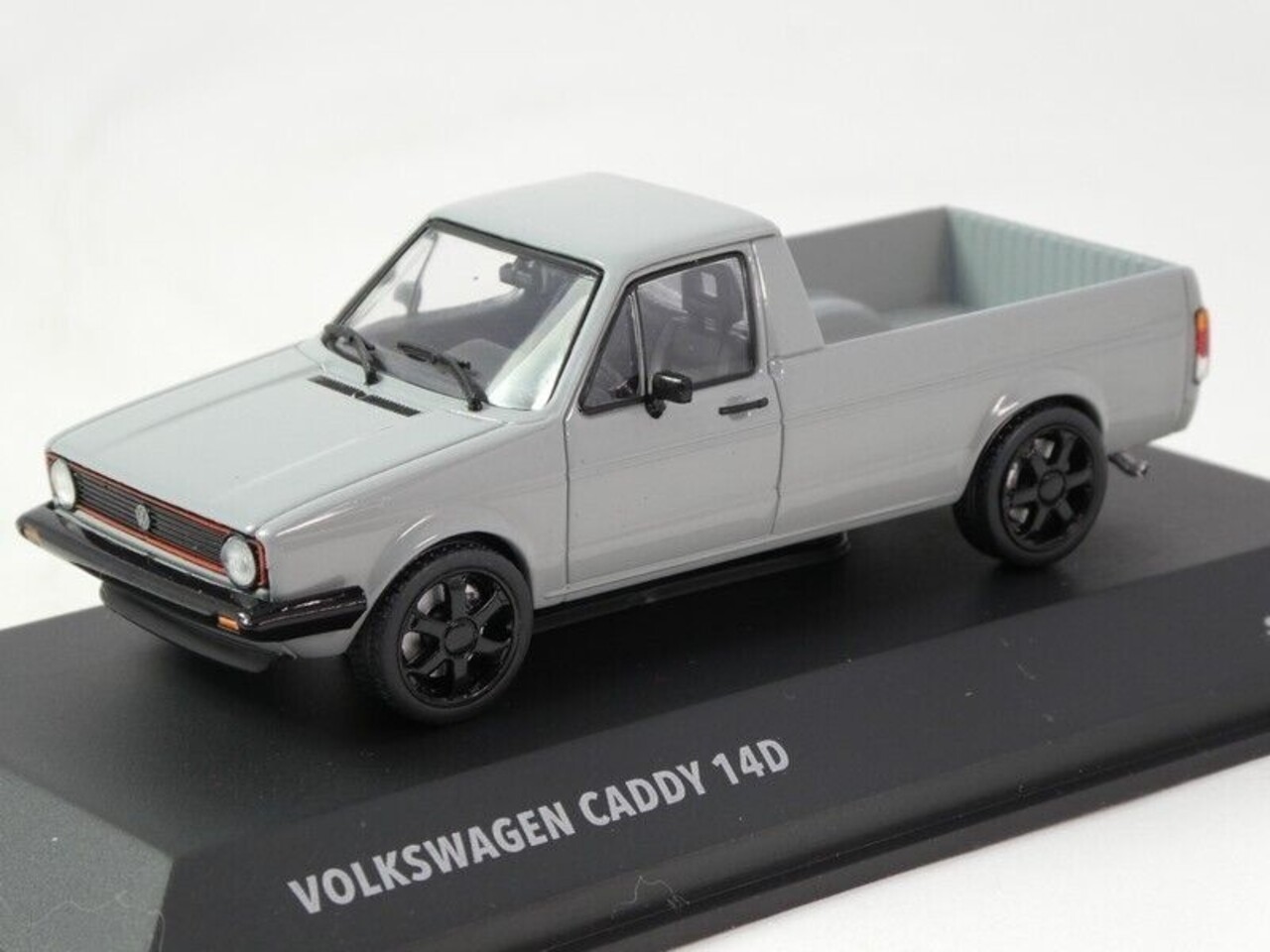 Volkswagen Volkswagen Caddy 14D Pick-Up 1982 - 1:43 - Solido Volkswagen Volkswagen Caddy 14D Pick-Up 1982 - 1:43 - Solido