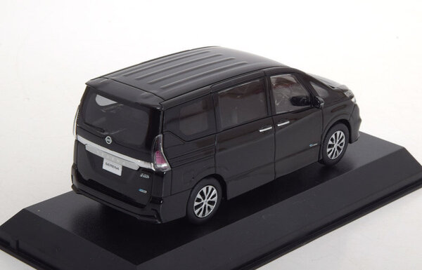 Nissan Nissan Serena 2016 - 1:43 - Kyosho