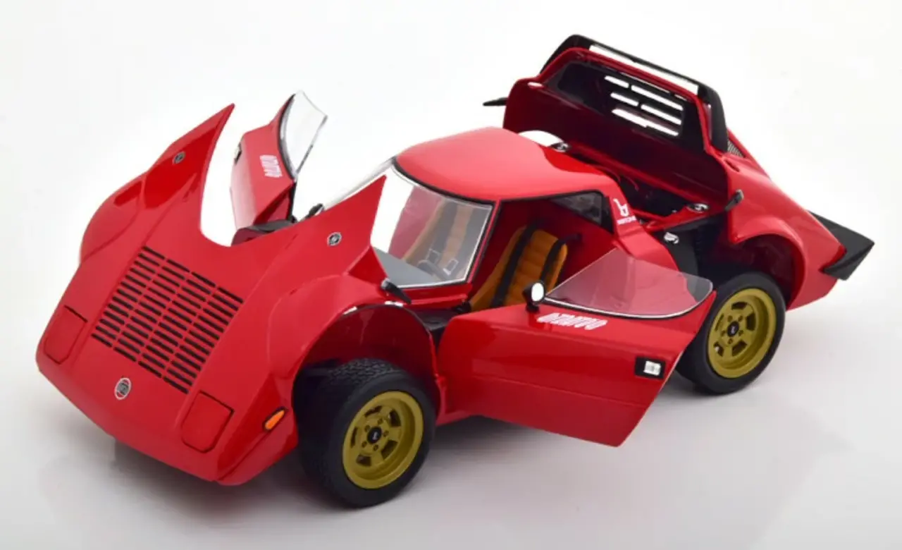 Lancia Lancia Stratos HF Bertone 1973 - 1:18 - Kyosho