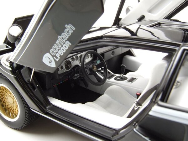 Lamborghini Lamborghini Countach LP5000R Quattrovalvole 1982 - 1:18 - Kyosho Lamborghini Lamborghini Countach LP5000R Quattrovalvole 1982 - 1:18 - Kyosho