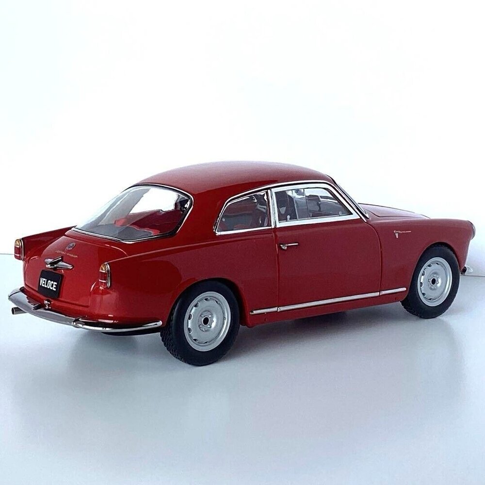 Alfa Romeo Alfa Romeo Giulietta Sprint Coupe 1954 - 1:18 - Kyosho