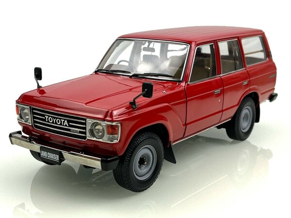 Toyota Toyota Land Cruiser 60 - 1:18 - Kyosho Toyota Toyota Land Cruiser 60 - 1:18 - Kyosho