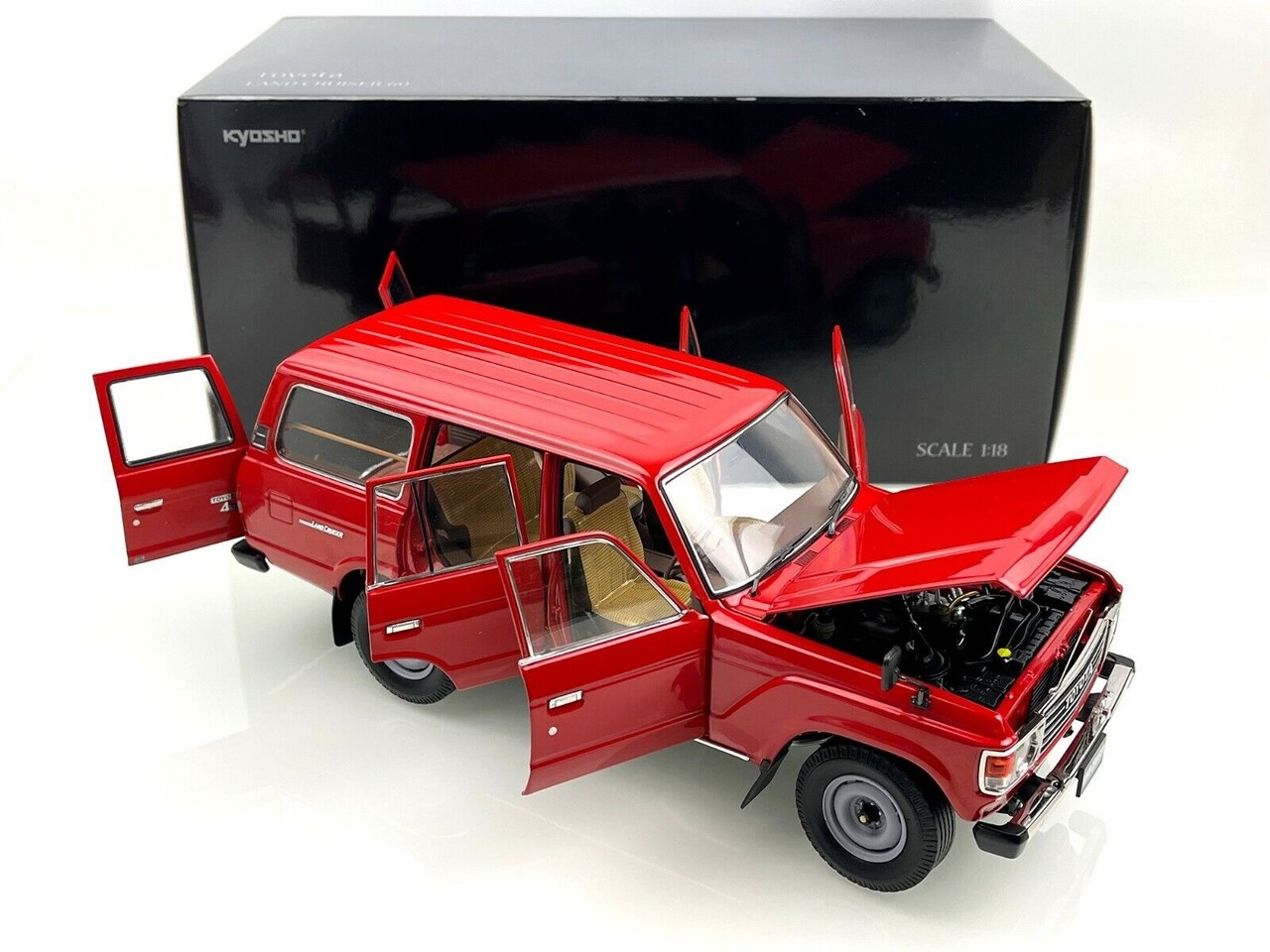 Toyota Toyota Land Cruiser 60 - 1:18 - Kyosho Toyota Toyota Land Cruiser 60 - 1:18 - Kyosho