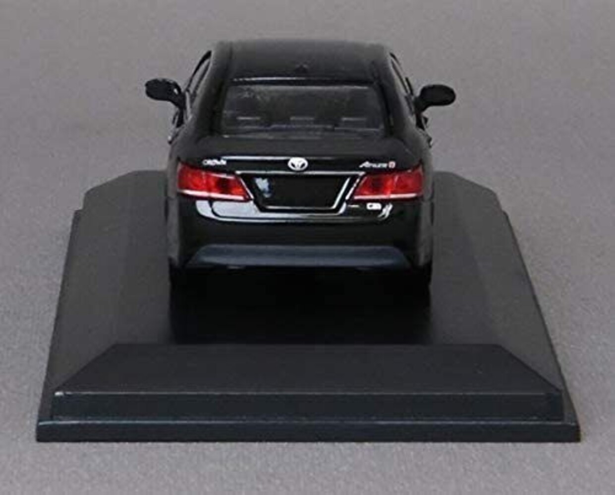 Toyota Toyota Crown - 1:64 - Kyosho Toyota Toyota Crown - 1:64 - Kyosho