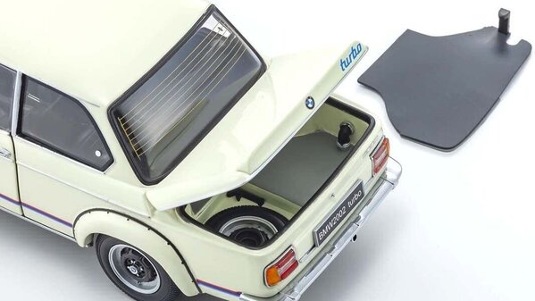 BMW BMW 2002 turbo - 1:18 - Kyosho
