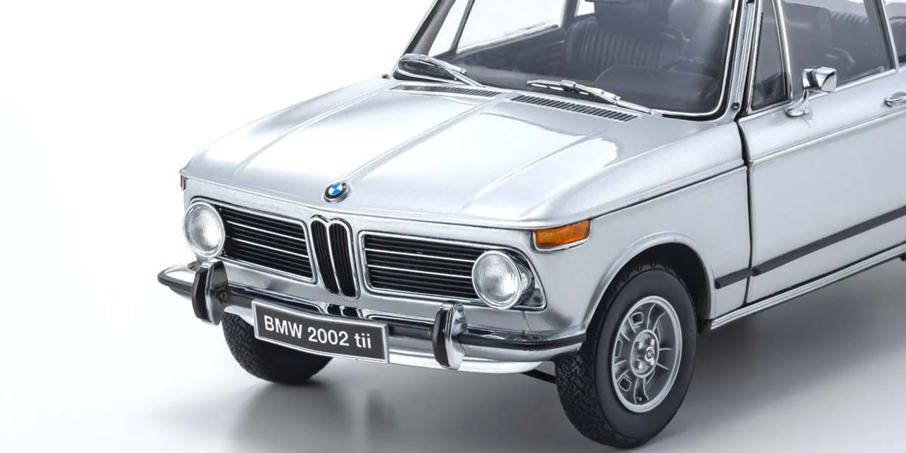 BMW BMW 2002 tii - 1:18 - Kyosho