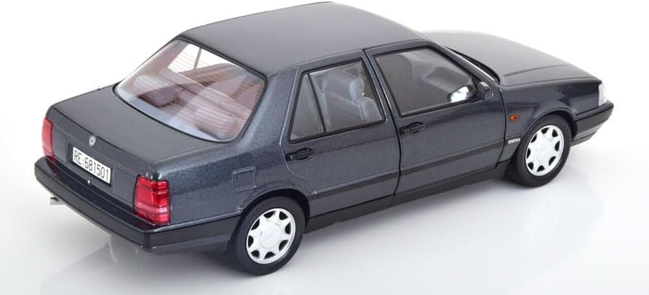Lancia Lancia Thema Turbo 16V LX 1991 - 1:18 - Mitica Lancia Lancia Thema Turbo 16V LX 1991 - 1:18 - Mitica