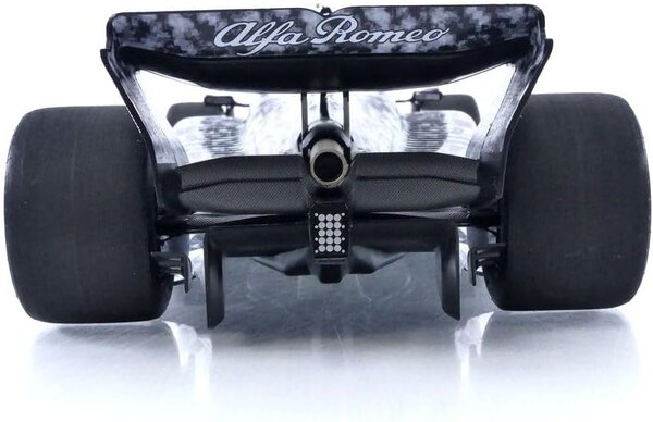 Formule 1 Alfa Romeo F1 Team Orlen C42 (V. Bottas) Testing Barcelona 2022 - 1:18 - Minichamps