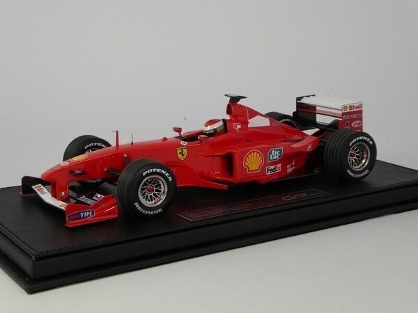 Formule 1 Ferrari 399 Scureria Ferrari #4 2nd GP Monaco 1999 + Pilot Figure Eddie Irvine - 1:18 - GP Replicas Formule 1 Ferrari 399 Scureria Ferrari #4 2nd GP Monaco 1999 + Pilot Figure Eddie Irvine - 1:18 - GP Replicas