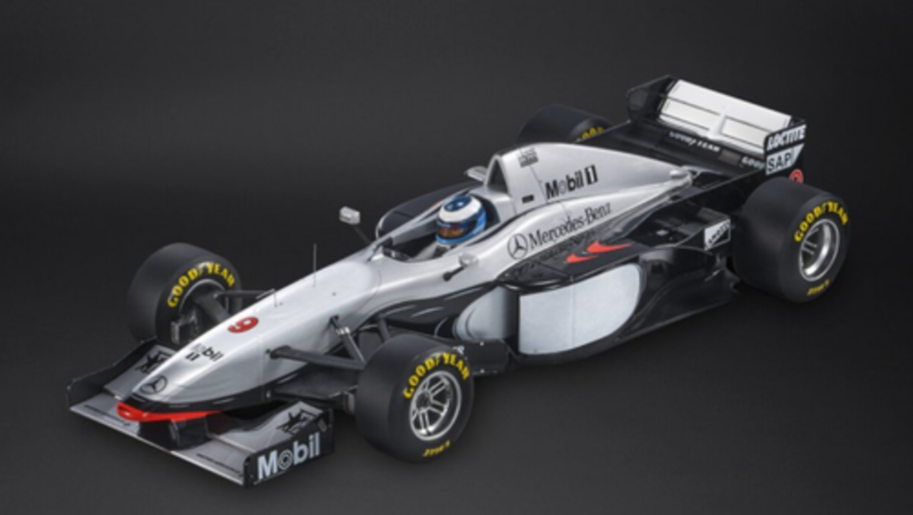 Formule 1 McLaren MP4/12 Mercedes #9 Winner GP Europe 1997 M.Hakkinen - 1:18 - GP Replicas Formule 1 McLaren MP4/12 Mercedes #9 Winner GP Europe 1997 M.Hakkinen - 1:18 - GP Replicas