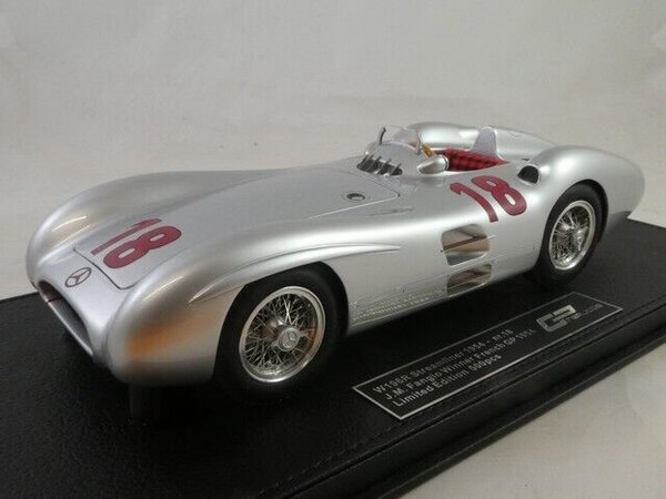 Formule 1 Mercedes-Benz W196R Streamliner #18 Winner GP France J.M.Fangio 1954 - 1:18 - GP Replicas Formule 1 Mercedes-Benz W196R Streamliner #18 Winner GP France J.M.Fangio 1954 - 1:18 - GP Replicas