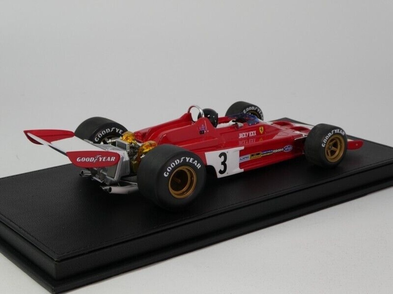 Formule 1 Ferrari 312B3 #3 GP Monte Carlo Monaco 1973 Jacky Ickx + Pilot Driver - 1:18 - GP Replicas Formule 1 Ferrari 312B3 #3 GP Monte Carlo Monaco 1973 Jacky Ickx + Pilot Driver - 1:18 - GP Replicas