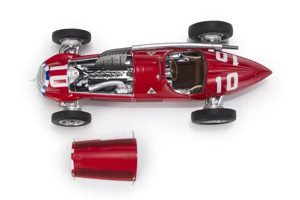 Formule 1 Alfa Romeo 158 #10 Winner GP Italy 1950 G.Farina - 1:18 - GP Replicas Formule 1 Alfa Romeo 158 #10 Winner GP Italy 1950 G.Farina - 1:18 - GP Replicas