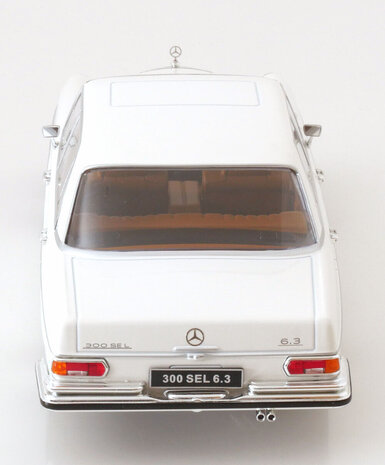 Mercedes-Benz Mercedes-Benz S-Class 300SEL 6.3 (W109) 1967-1972 - 1:18 - KK Scale