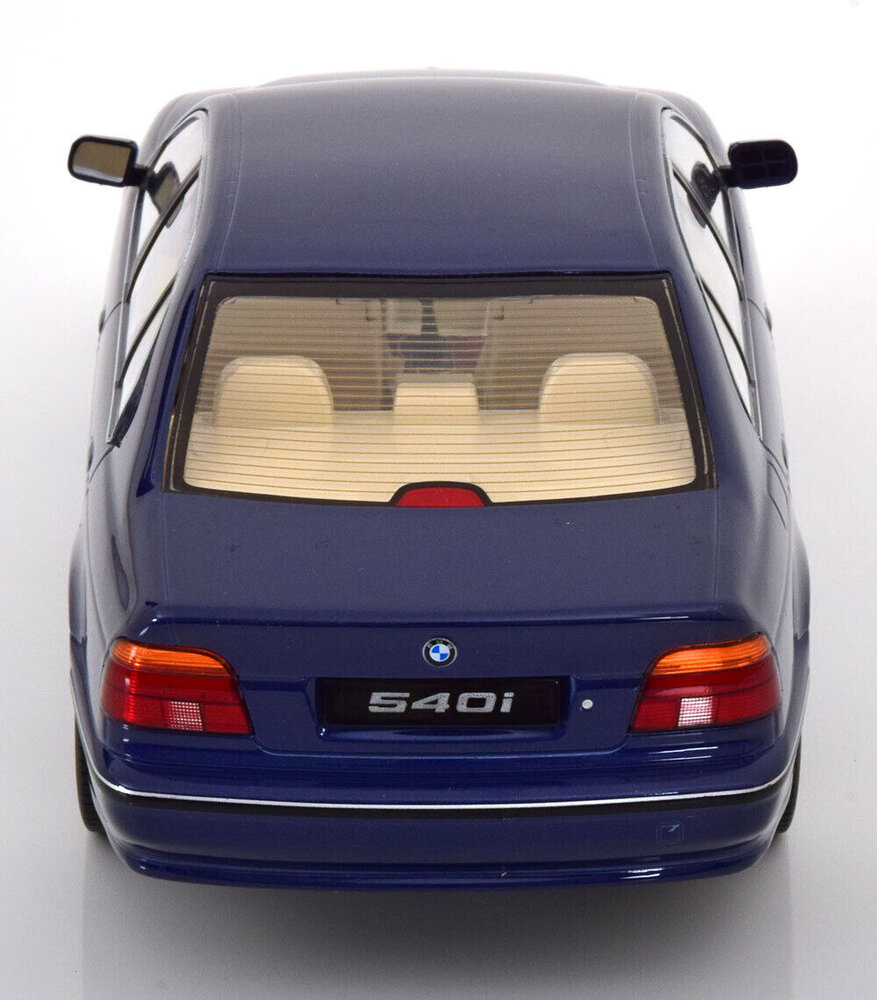 BMW BMW 540i (E39) Sedan 1995 - 1:18 - KK Scale BMW BMW 540i (E39) Sedan 1995 - 1:18 - KK Scale