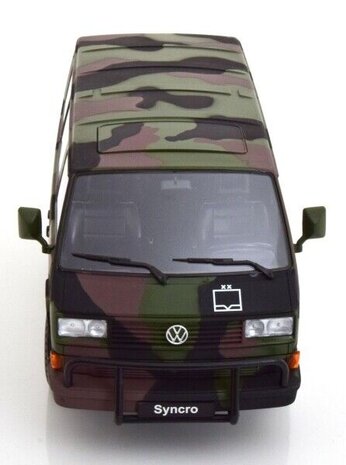 Volkswagen Volkswagen T3 Minibus German Army 1987 - 1:18 - KK Scale
