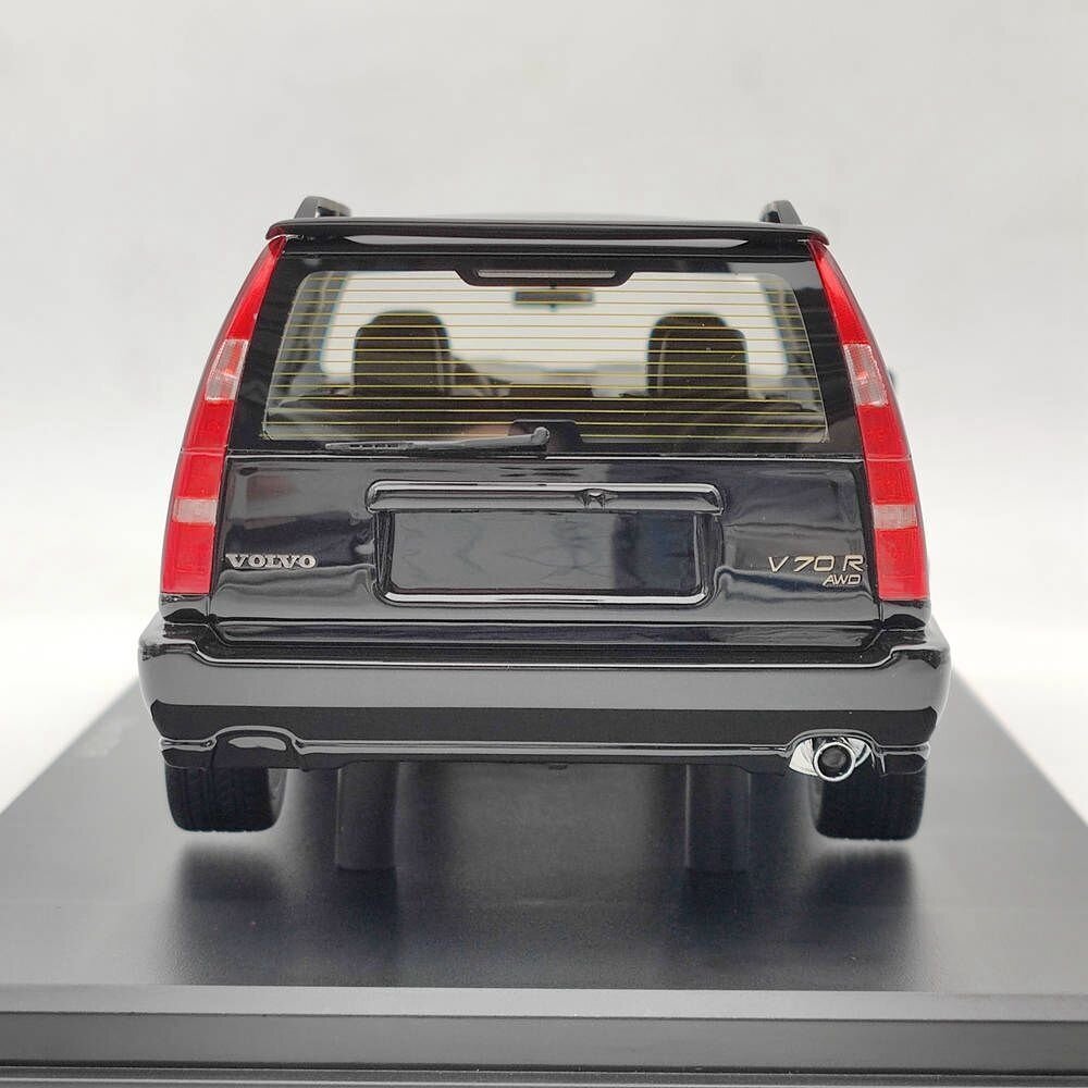 Volvo Volvo V70R Station Wagon 1998 - 1:18 - DNA Collectibles Volvo Volvo V70R Station Wagon 1998 - 1:18 - DNA Collectibles