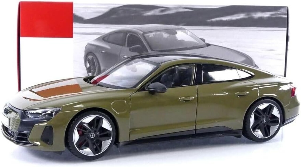 Audi Audi RS e-tron GT 2022 - 1:18 - Bburago
