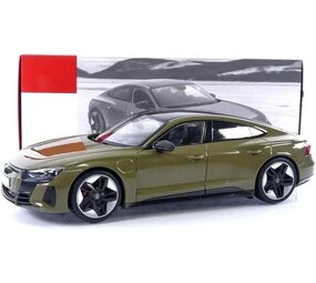 Audi Audi RS e-tron GT 2022 - 1:18 - Bburago Audi Audi RS e-tron GT 2022 - 1:18 - Bburago