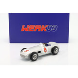 Formule 1 Mercedes-Benz W196 F1 #8 (Juan-Manuel Fangio) 1955 - 1:18 - Werk83 Formule 1 Mercedes-Benz W196 F1 #8 (Juan-Manuel Fangio) 1955 - 1:18 - Werk83