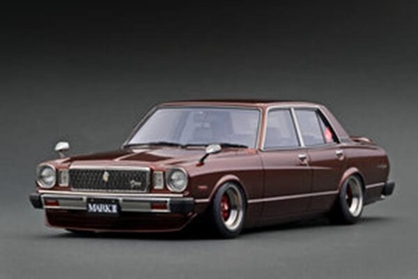 Toyota Toyota Mark II Sedan Grande (MX41) - 1:18 - Ignition Model