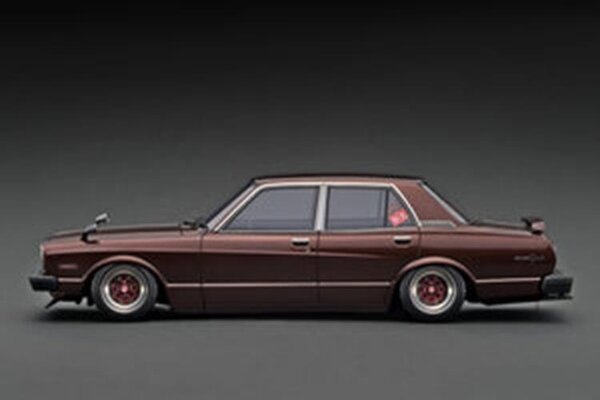 Toyota Toyota Mark II Sedan Grande (MX41) - 1:18 - Ignition Model