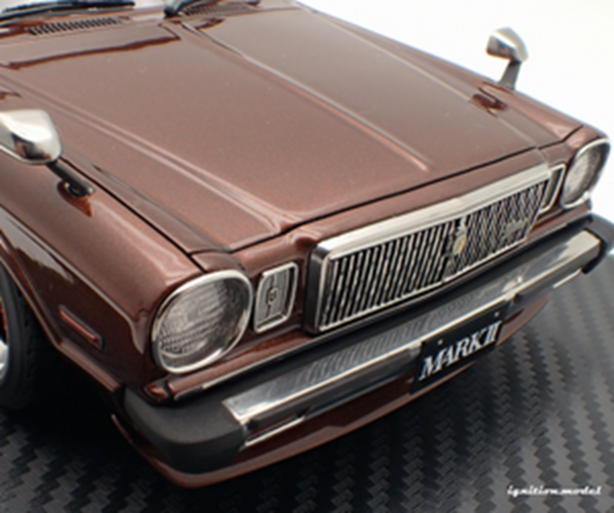 Toyota Toyota Mark II Sedan Grande (MX41) - 1:18 - Ignition Model