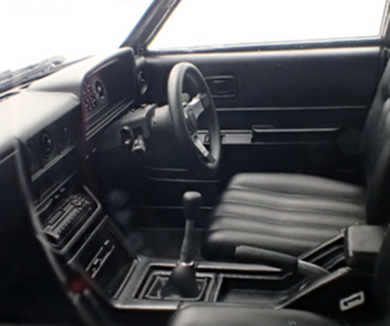 Toyota Toyota Mark II Sedan Grande (MX41) - 1:18 - Ignition Model