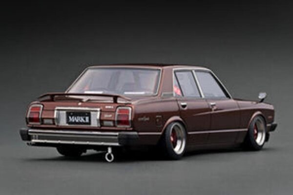 Toyota Toyota Mark II Sedan Grande (MX41) - 1:18 - Ignition Model