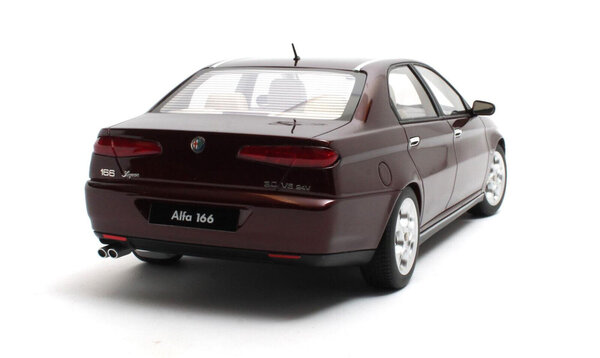 Alfa Romeo Alfa Romeo 166 3.0 V6 24v Super 1998 - 1:18 - Cult Scale Models
