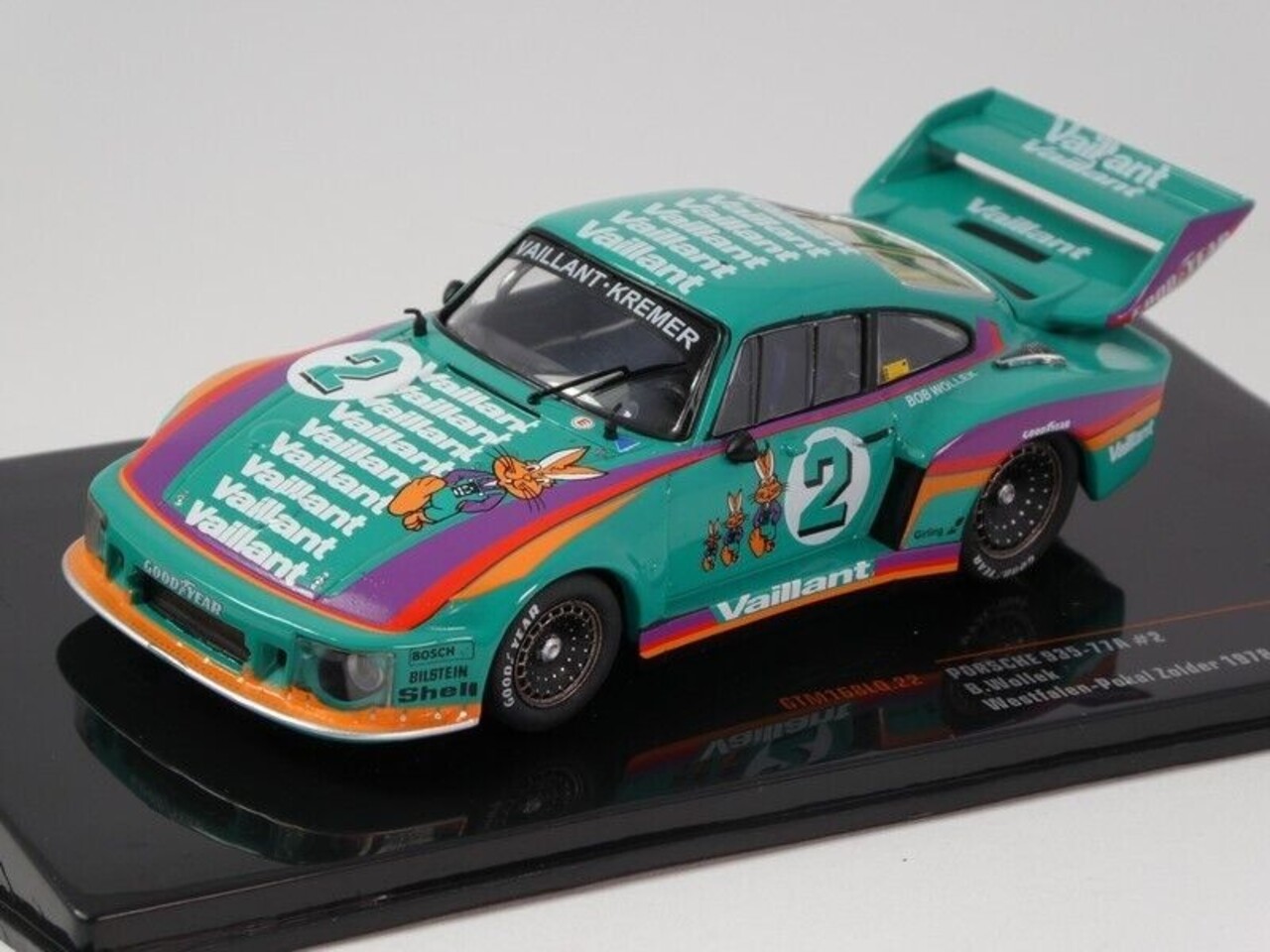 Porsche Porsche 935/77A #2 DRM Zolder Westfalen Kremer Racing 'Vaillant' 1978 - 1:43 - IXO Models