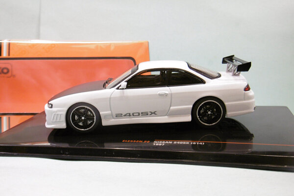Nissan Nissan 240 SX (S14) 1997 - 1:43 - IXO Models Nissan Nissan 240 SX (S14) 1997 - 1:43 - IXO Models