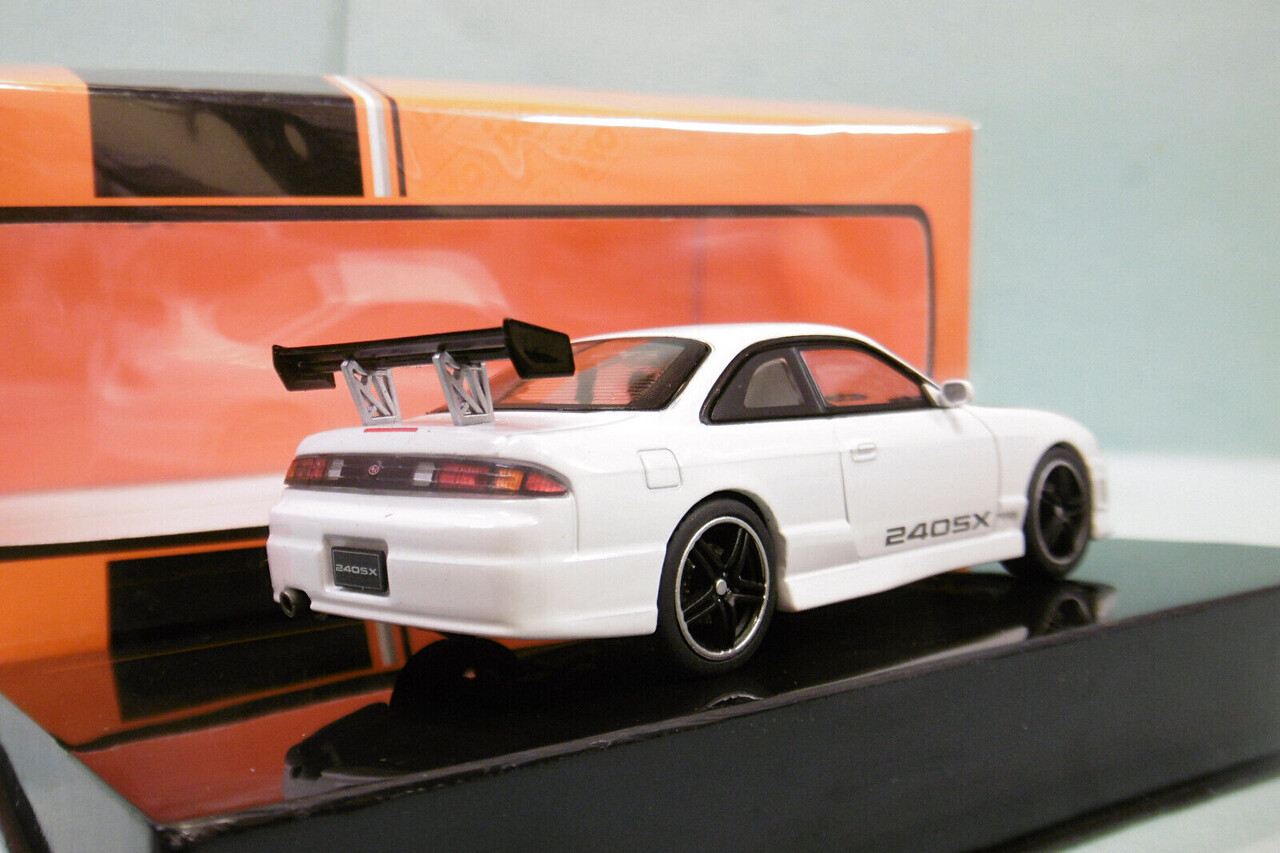 Nissan Nissan 240 SX (S14) 1997 - 1:43 - IXO Models Nissan Nissan 240 SX (S14) 1997 - 1:43 - IXO Models