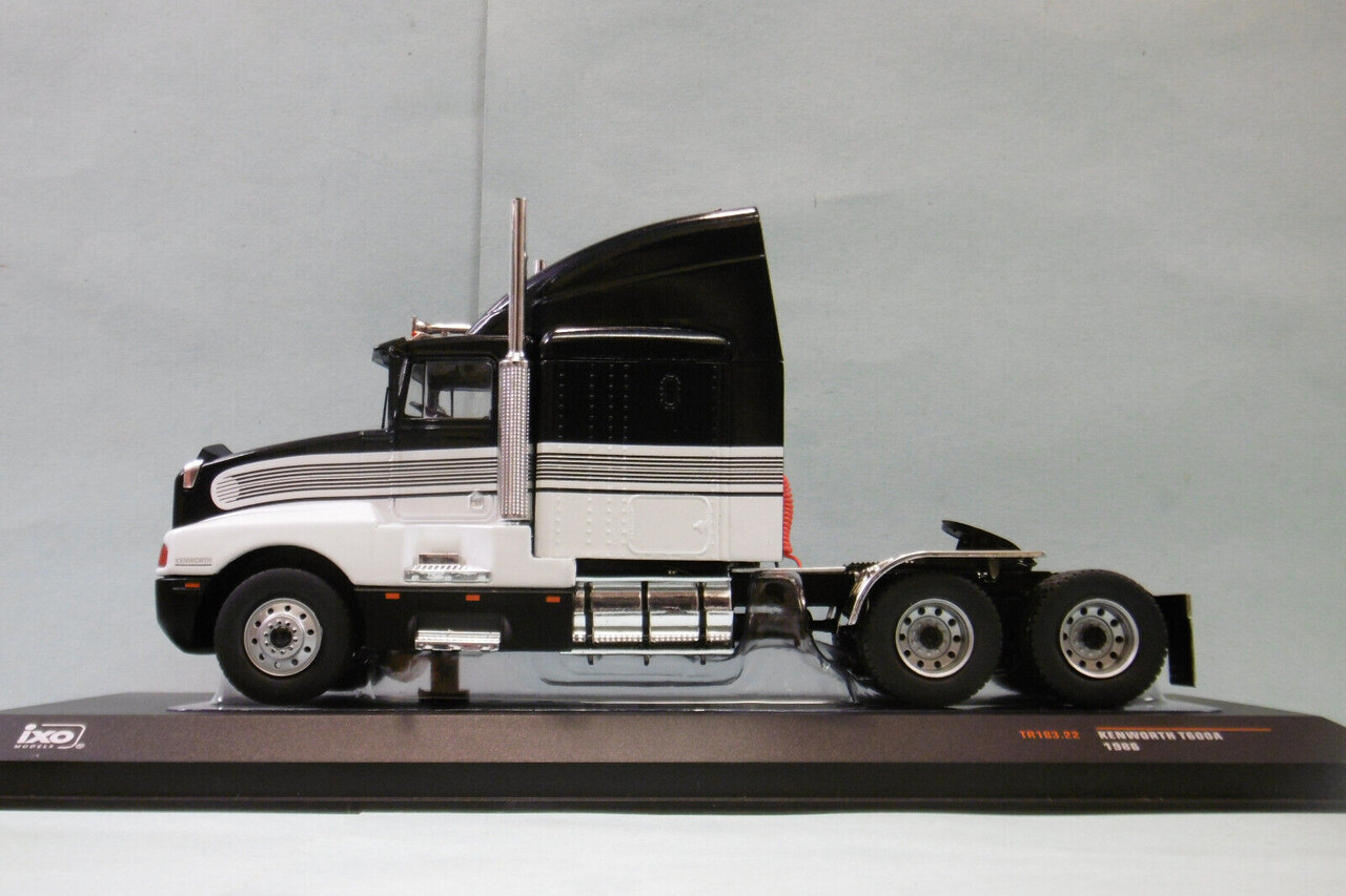 Kenworth Kenworth T600A Tractor 6x4 1986 - 1:43 - IXO Models Kenworth Kenworth T600A Tractor 6x4 1986 - 1:43 - IXO Models