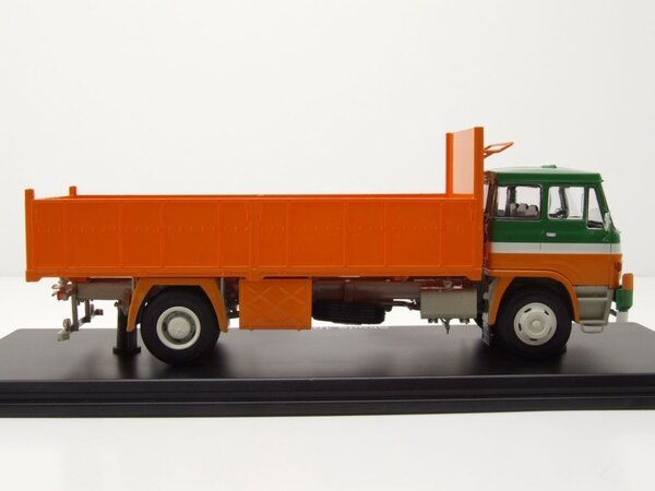Skoda Škoda 100.05 Flatbed Truck + (Removable) Cover - 1:43 - Premium ClassiXXs Skoda Škoda 100.05 Flatbed Truck + (Removable) Cover - 1:43 - Premium ClassiXXs