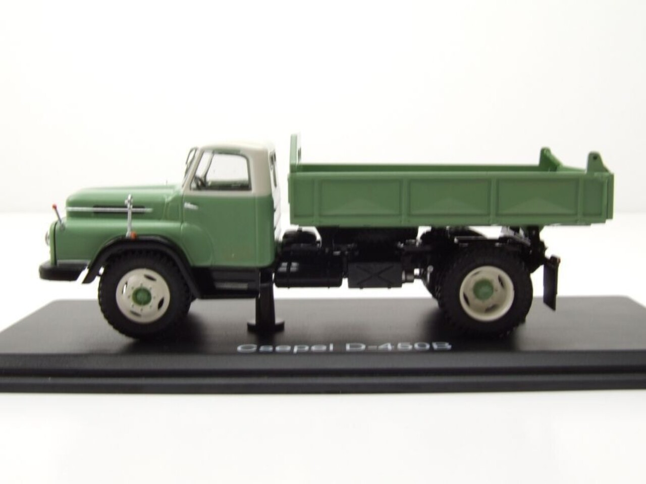 Csepel Csepel D-450B Tipper Dump Truck  - 1:43 - Premium ClassiXXs Csepel Csepel D-450B Tipper Dump Truck  - 1:43 - Premium ClassiXXs