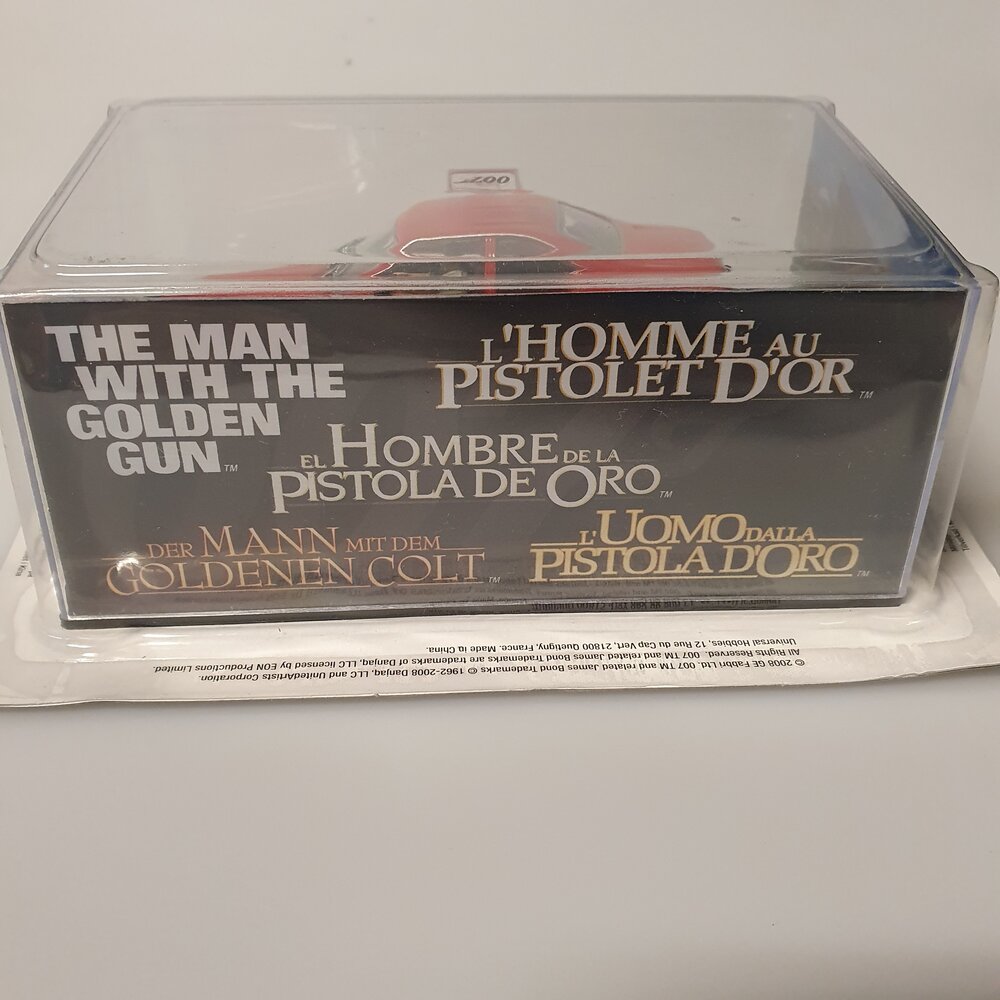 AMC Hornet (The Man With The Golden Gun) - 1:43 - Atlas AMC Hornet (The Man With The Golden Gun) - 1:43 - Atlas