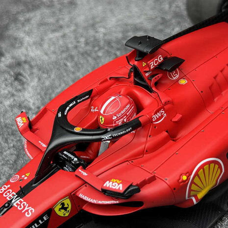 Formule 1 Ferrari  SF-23 #16 4th GP Singapore 2023 C.Leclerc + Showcase  - 1:18 - BBR