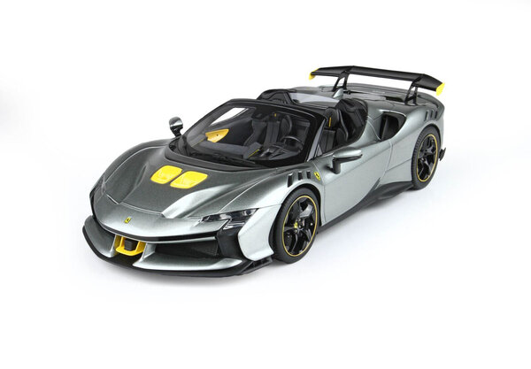 Ferrari Ferrari SF90 XX Stradale Spider 2024 + Showcase - 1:18 - BBR