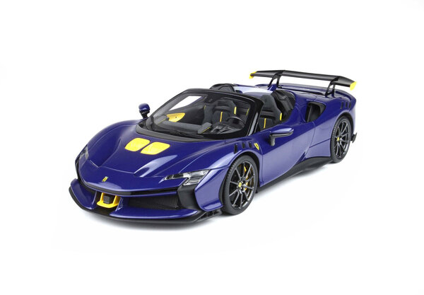 Ferrari Ferrari SF90 XX Stradale Spider 2024 + Showcase - 1:18 - BBR Ferrari Ferrari SF90 XX Stradale Spider 2024 + Showcase - 1:18 - BBR