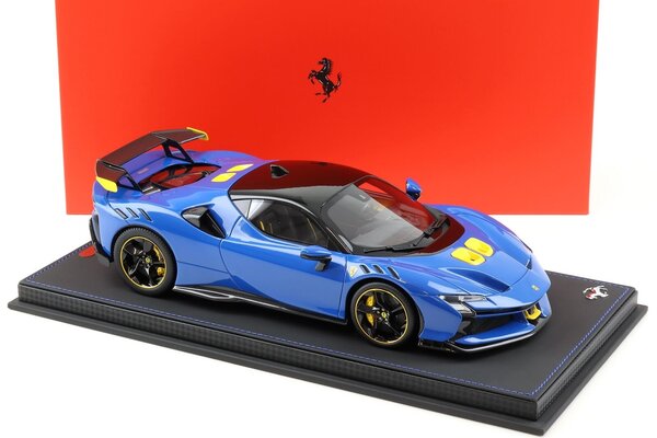 Ferrari Ferrari SF90 XX Stradale 2024 + Showcase - 1:18 - BBR