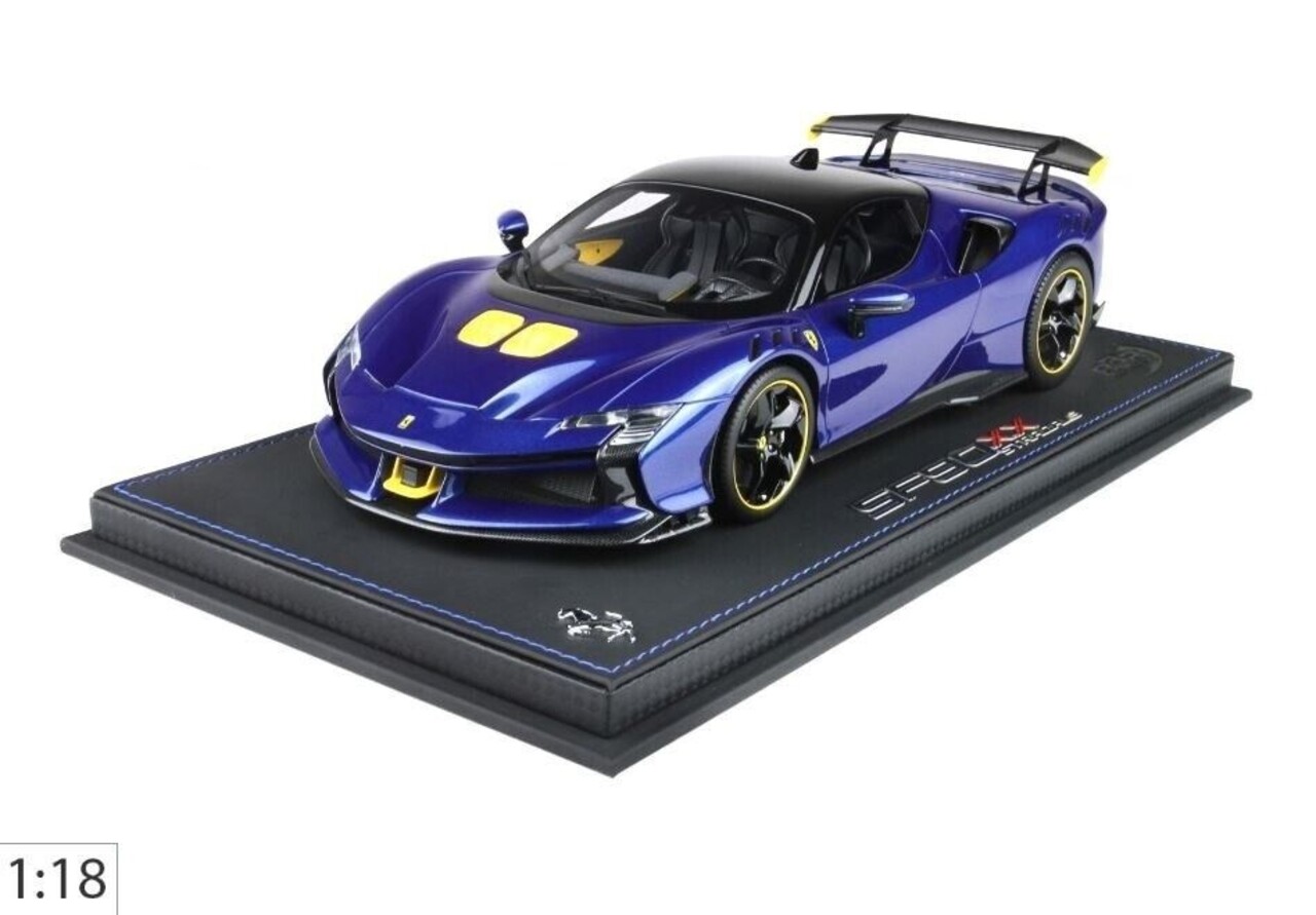 Ferrari Ferrari SF90 XX Stradale 2024 + Showcase - 1:18 - BBR Ferrari Ferrari SF90 XX Stradale 2024 + Showcase - 1:18 - BBR