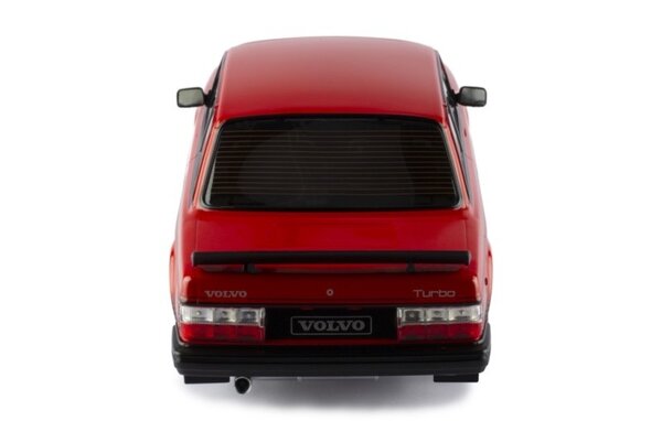 Volvo Volvo 240 Turbo 'Custom' 1984 - 1:18 - IXO Models