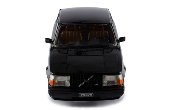 Volvo Volvo 240 Turbo 'Custom' 1983 - 1:18 - IXO Models