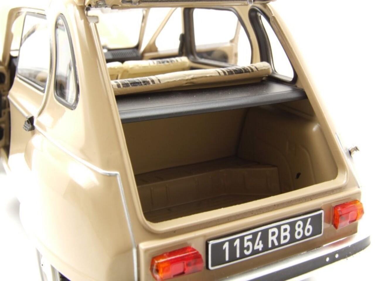 Citroen Citroën Dyane 6 1983 - 1:18 - Norev