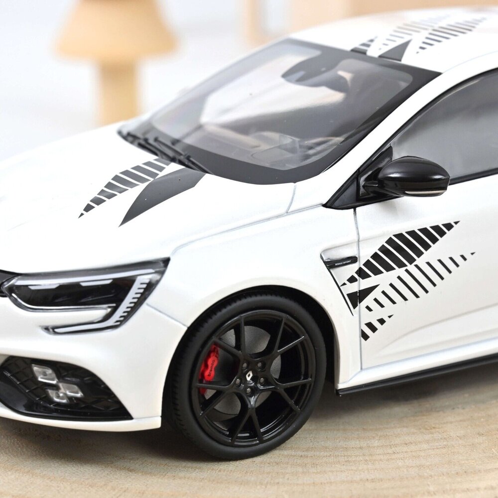 Renault Renault Megane R.S. Ultime 2023 - 1:18 - Norev Renault Renault Megane R.S. Ultime 2023 - 1:18 - Norev