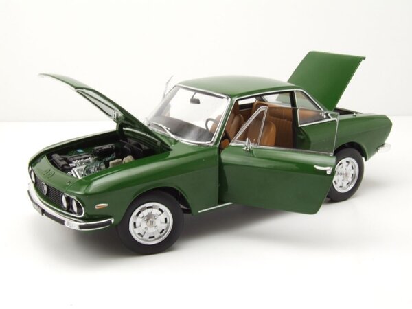 Lancia Lancia Fulvia 3 Series 1975 - 1:18 - Norev Lancia Lancia Fulvia 3 Series 1975 - 1:18 - Norev