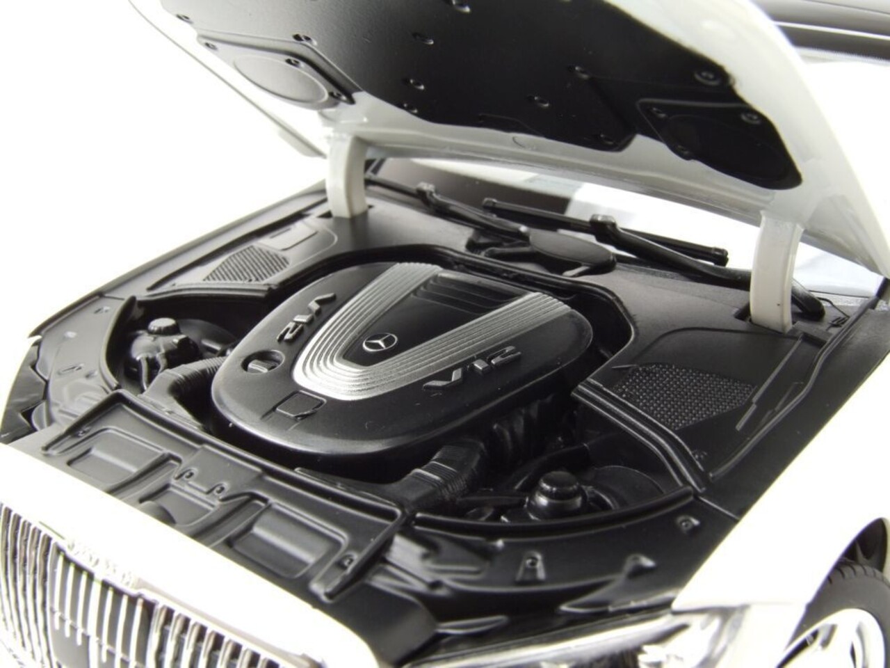 Mercedes-Benz Mercedes Maybach S 680 4Matic 2021 - 1:18 - Norev