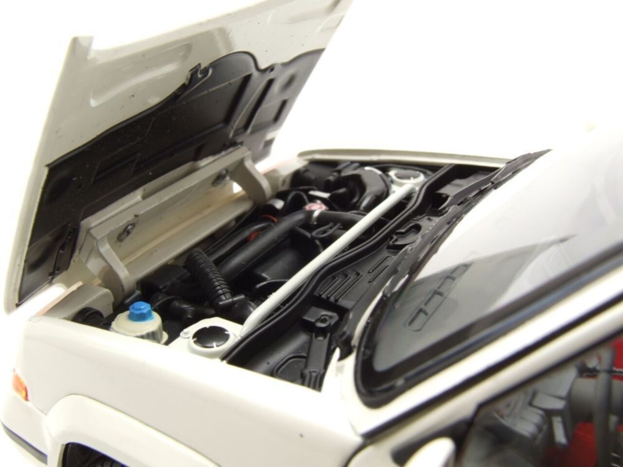 Renault Renault 5 GT Turbo Phase 2 1989 - 1:18 - Norev Renault Renault 5 GT Turbo Phase 2 1989 - 1:18 - Norev