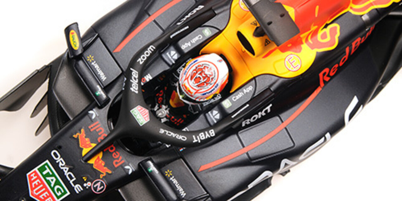 Formule 1 Oracle Red Bull Racing RB19 #1, Verstappen, Winner Japanese GP 2023 - 1:18 - Minichamps Formule 1 Oracle Red Bull Racing RB19 #1, Verstappen, Winner Japanese GP 2023 - 1:18 - Minichamps